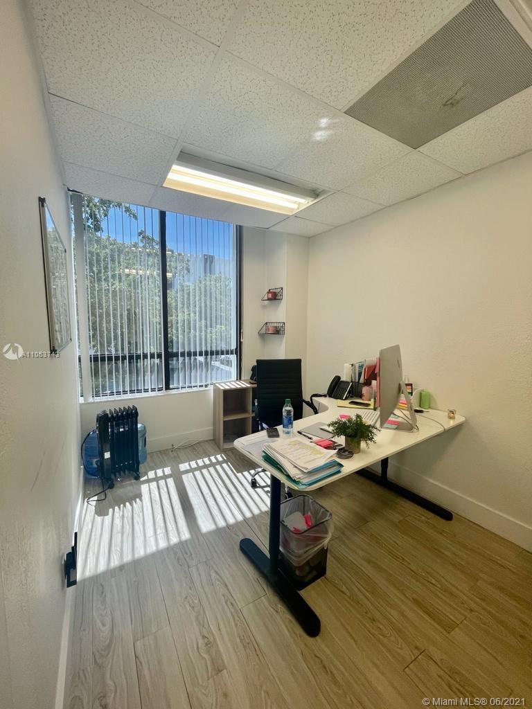 2450 Hollywood Blvd, Hollywood, Florida 33020, ,Commercial Sale,Sold,2450 Hollywood Blvd,Hollywood Blvd,A11053743