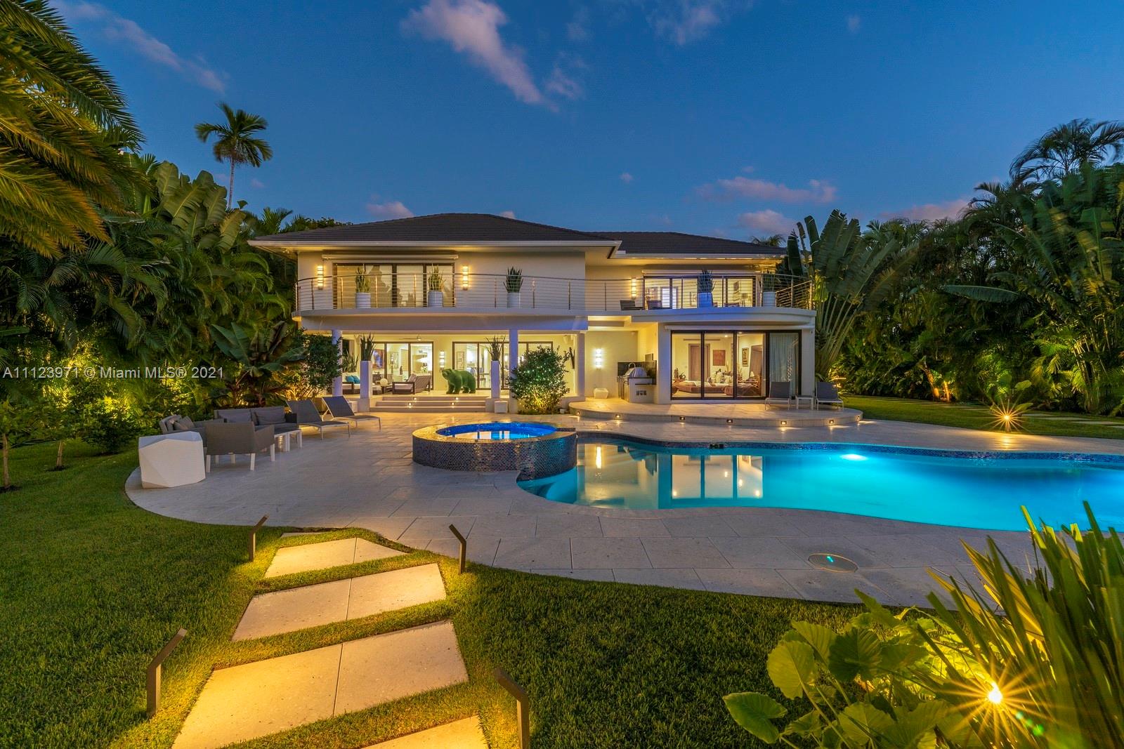 1380 Biscaya Dr, Surfside, Florida 33154, 6 Bedrooms Bedrooms, ,6 BathroomsBathrooms,Residential,Sold,NORMANDY BEACH 2ND AMD &,Biscaya Dr,A11123971