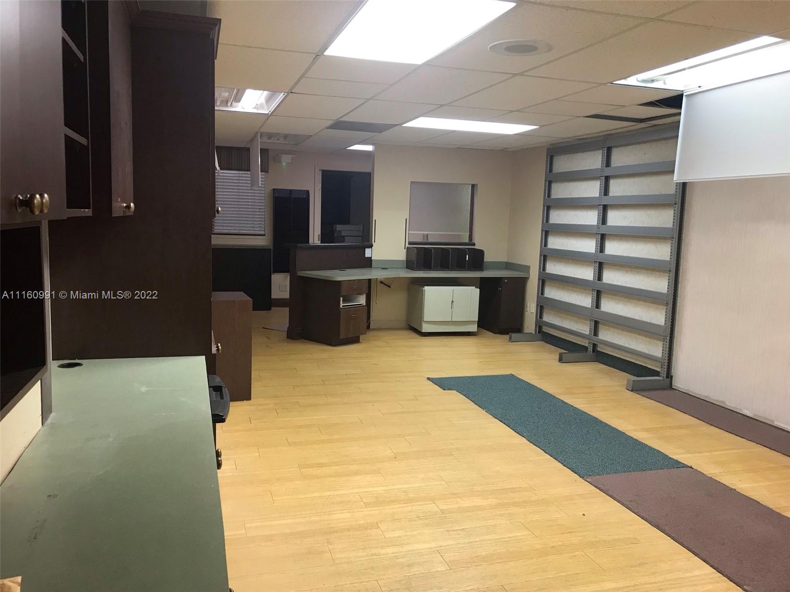 1801 University Dr, Coral Springs, Florida 33071, ,Commercial Sale,Sold,University Dr,A11160991