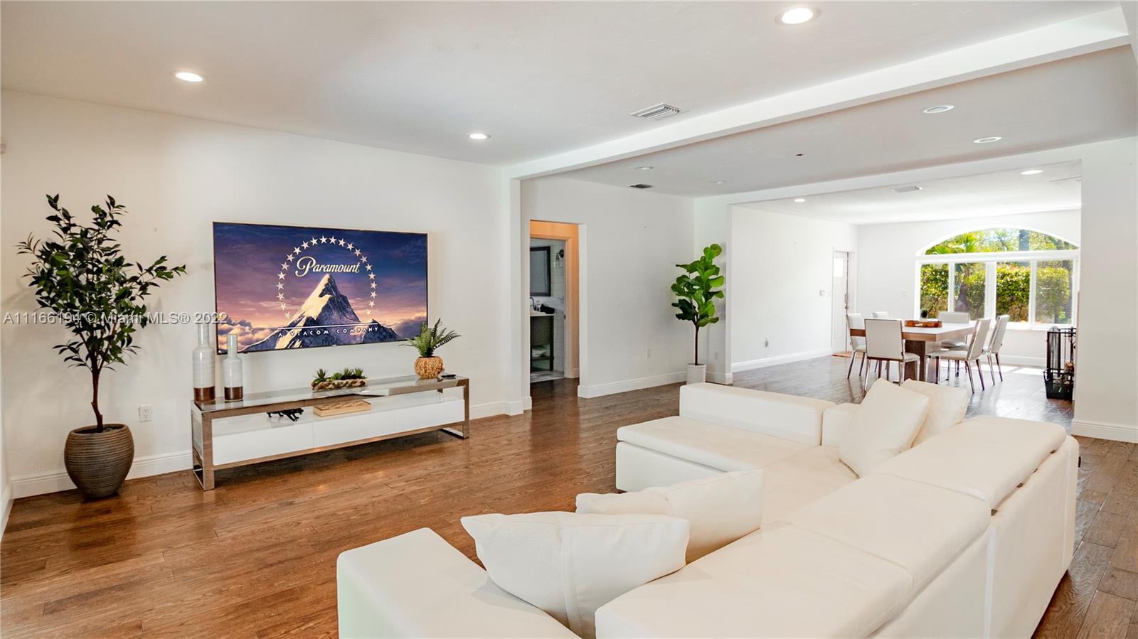 9300 Biscayne Blvd, Miami Shores, Florida 33138, 3 Bedrooms Bedrooms, ,2 BathroomsBathrooms,Residential,Sold,MIAMI SHORES SEC 3,Biscayne Blvd,A11166194