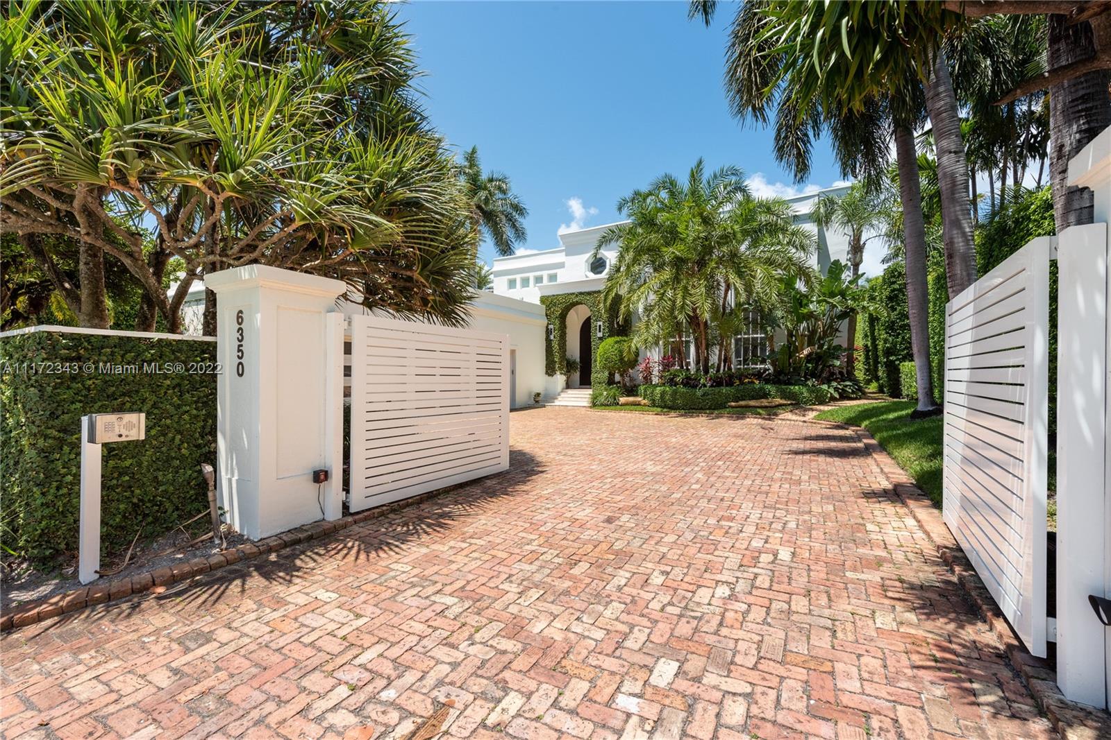 6350 Allison Rd, Miami Beach, Florida 33141, 5 Bedrooms Bedrooms, ,5 BathroomsBathrooms,Residential,Sold,INDIAN CREEK SUB,Allison Rd,A11172343