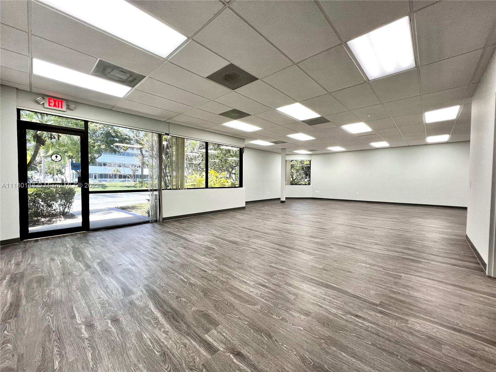 5420 33rd Ave, Fort Lauderdale, Florida 33309, ,Commercial Sale,Sold,33rd Ave,A11180168