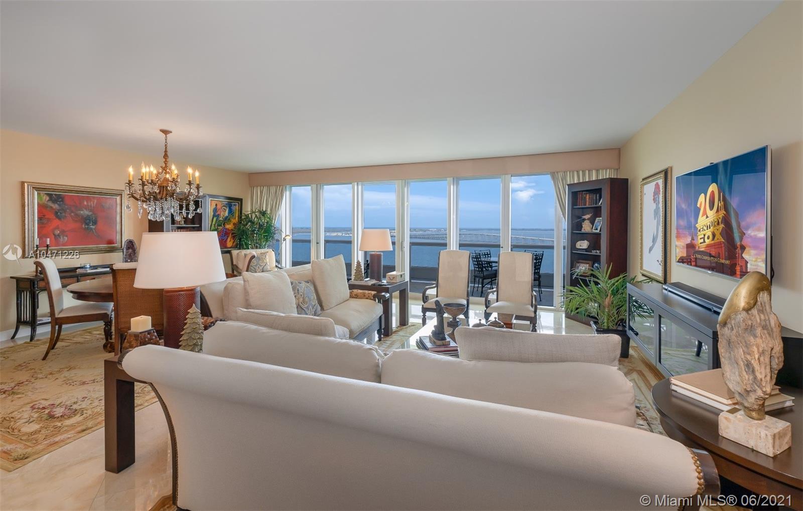 1643 Brickell Ave, Miami, Florida 33129, 2 Bedrooms Bedrooms, ,2 BathroomsBathrooms,Residential,Sold,SANTA MARIA,Brickell Ave,A10471226