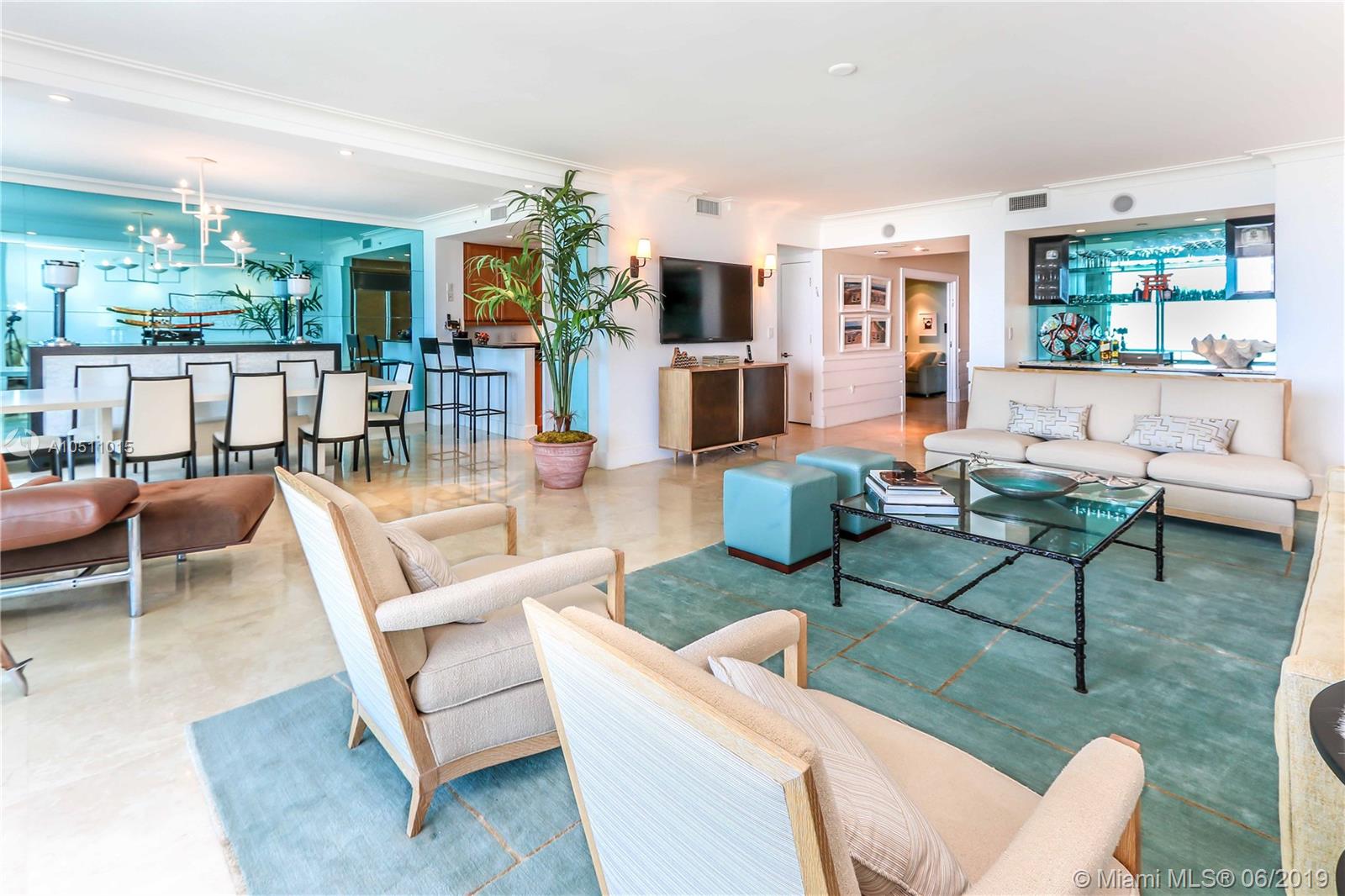 20201 Country Club Dr, Aventura, Florida 33180, 3 Bedrooms Bedrooms, ,4 BathroomsBathrooms,Residential,Sold,HAMPTONS SOUTH,Country Club Dr,A10511015