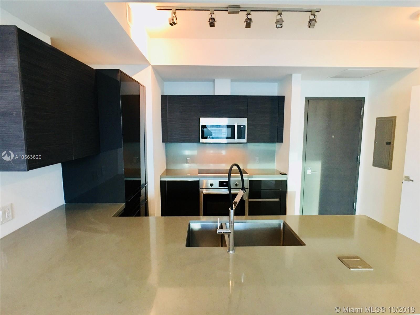 1080 Brickell Ave, Miami, Florida 33131, 1 Bedroom Bedrooms, ,1 BathroomBathrooms,Residential,Sold,The Bond,Brickell Ave,A10563620