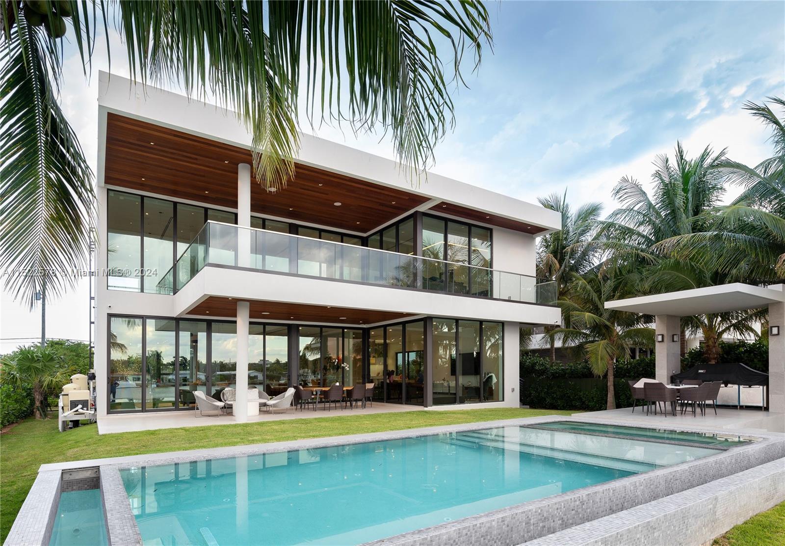 1234 Biscayne Point Rd, Miami Beach, Florida 33141, 6 Bedrooms Bedrooms, ,6 BathroomsBathrooms,Residential Lease,For Rent,BISCAYNE POINT,Biscayne Point Rd,A11522578