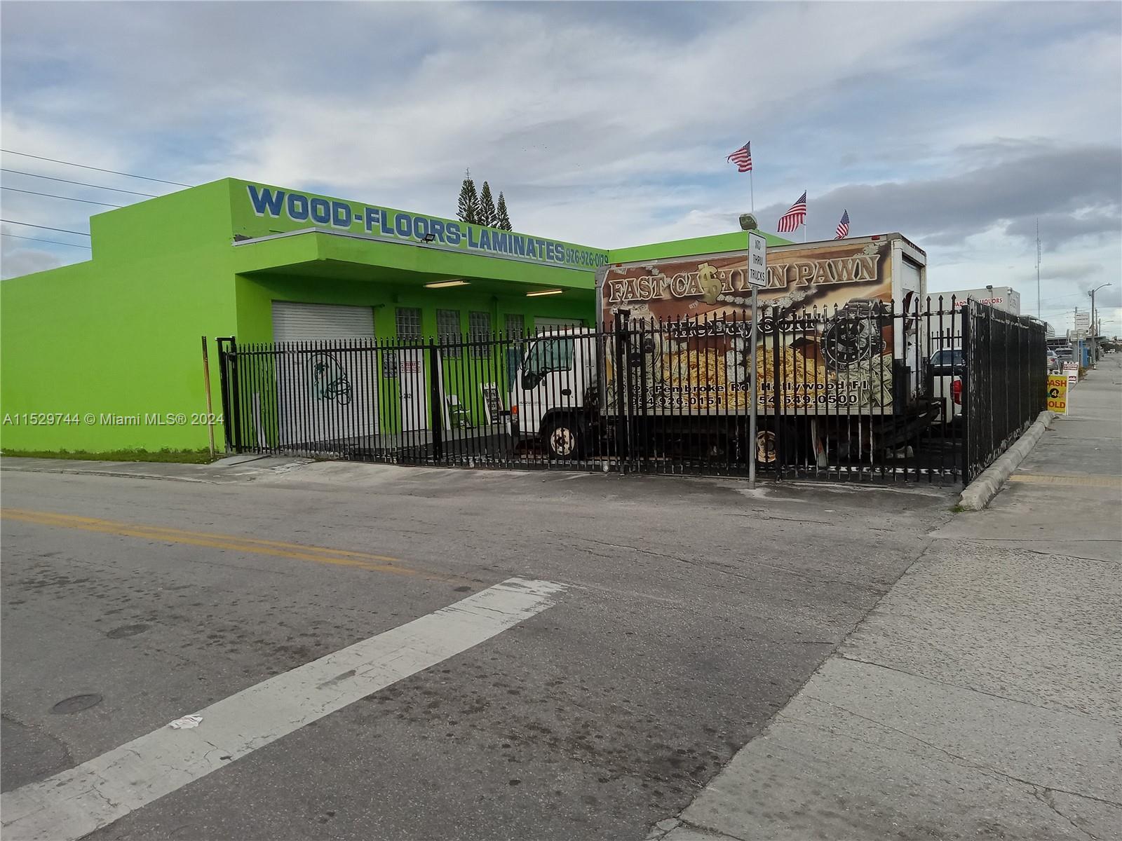 2329 Pembroke Rd, Hollywood, Florida 33020, ,Commercial Sale,For Sale,Pembroke Rd,A11529744