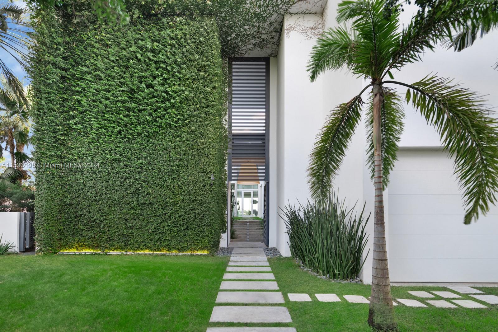 1378 Venetian Way, Miami, Florida 33139, 6 Bedrooms Bedrooms, ,6 BathroomsBathrooms,Residential,Sold,SAN MARCO,Venetian Way,A11533198