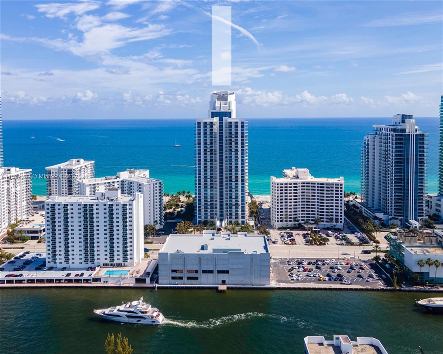 3101 Ocean Dr, Hollywood, Florida 33019, 3 Bedrooms Bedrooms, ,3 BathroomsBathrooms,Residential Lease,For Rent,OCEAN PALMS CONDO,Ocean Dr,A11532282