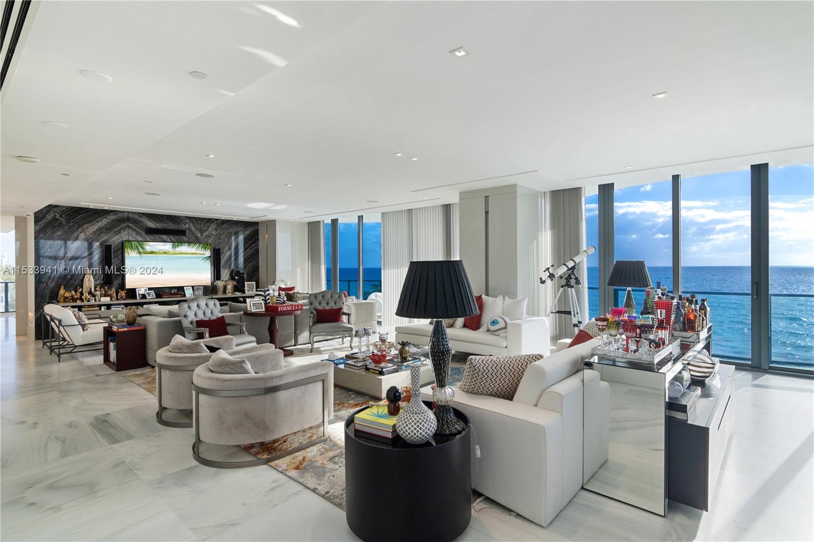 19575 Collins Ave, Sunny Isles Beach, Florida 33160, 4 Bedrooms Bedrooms, ,5 BathroomsBathrooms,Residential Lease,For Rent,REGALIA CONDO,Collins Ave,A11533941