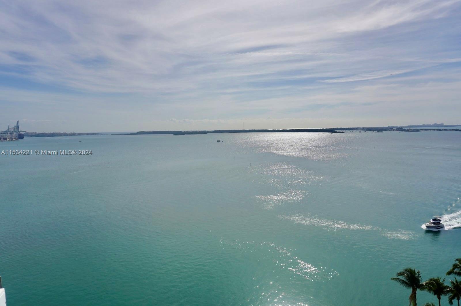 808 Brickell Key Dr, Miami, Florida 33131, 2 Bedrooms Bedrooms, ,2 BathroomsBathrooms,Residential,For Sale,Two Tequesta Pointe,Brickell Key Dr,A11534221