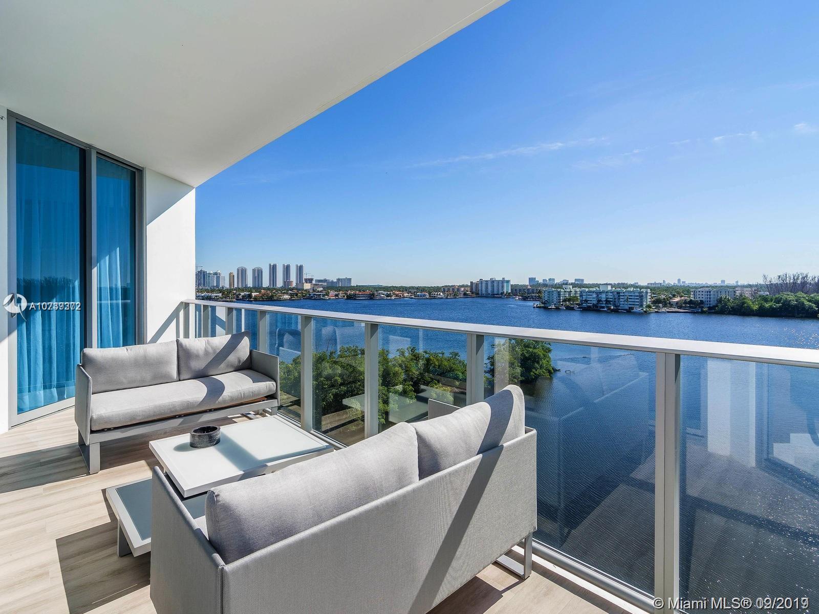 17111 Biscayne Blvd, North Miami Beach, Florida 33160, 3 Bedrooms Bedrooms, ,3 BathroomsBathrooms,Residential,Sold,The Reserve Marina Palms,Biscayne Blvd,A10739372