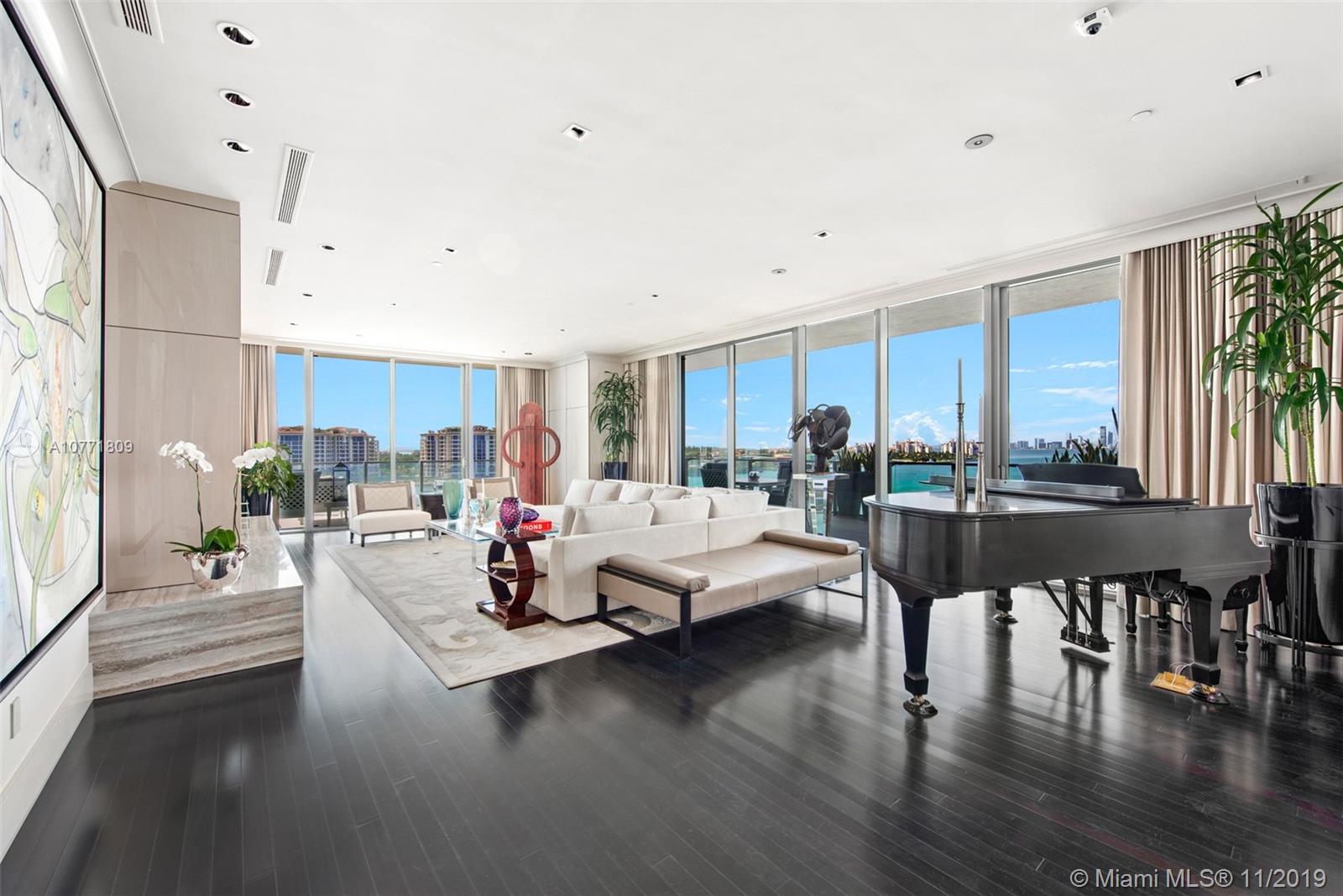 800 Pointe Dr, Miami Beach, Florida 33139, 4 Bedrooms Bedrooms, ,3 BathroomsBathrooms,Residential,Sold,APOGEE CONDO,Pointe Dr,A10771809