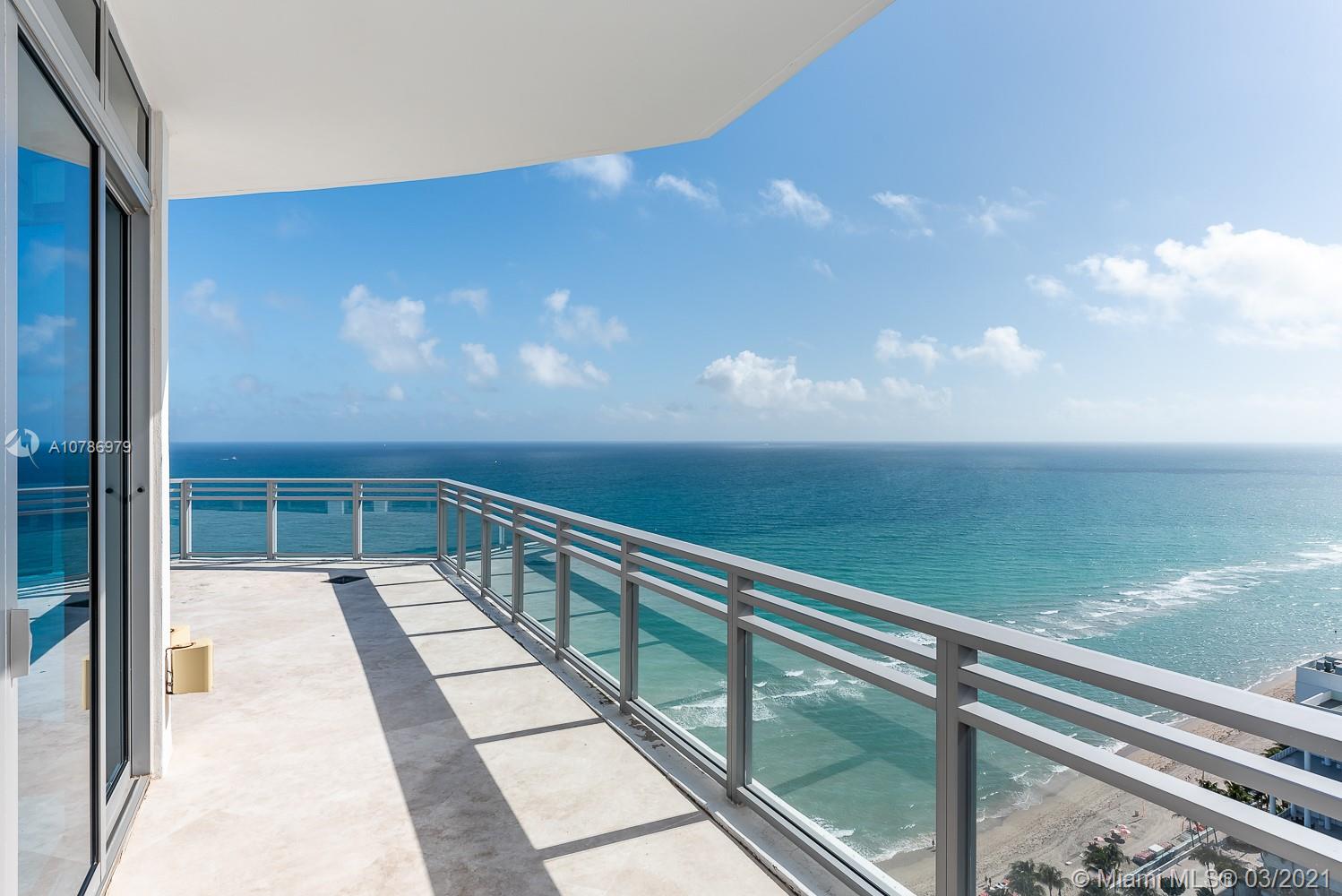 3535 Ocean Dr, Hollywood, Florida 33019, 4 Bedrooms Bedrooms, ,5 BathroomsBathrooms,Residential,Sold,Diplomat Oceanfront,Ocean Dr,A10786979