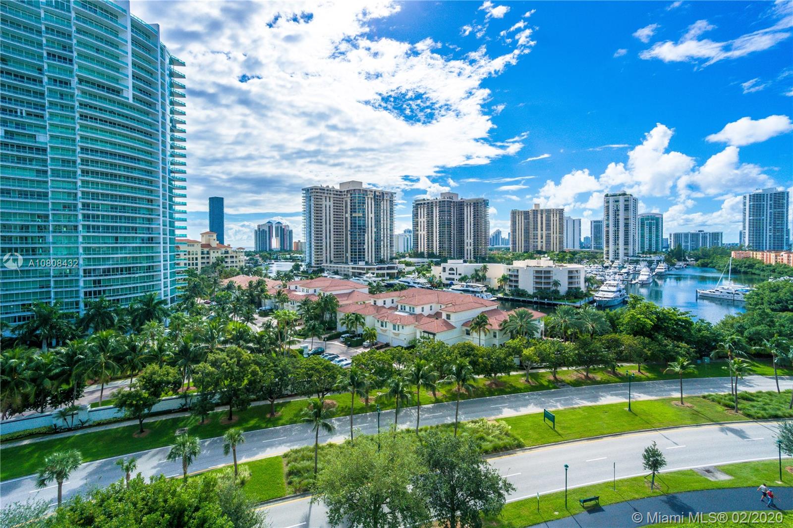 19900 Country Club Dr, Aventura, Florida 33180, 3 Bedrooms Bedrooms, ,3 BathroomsBathrooms,Residential,Sold,TURNBERRY VILLAGE,Country Club Dr,A10808432