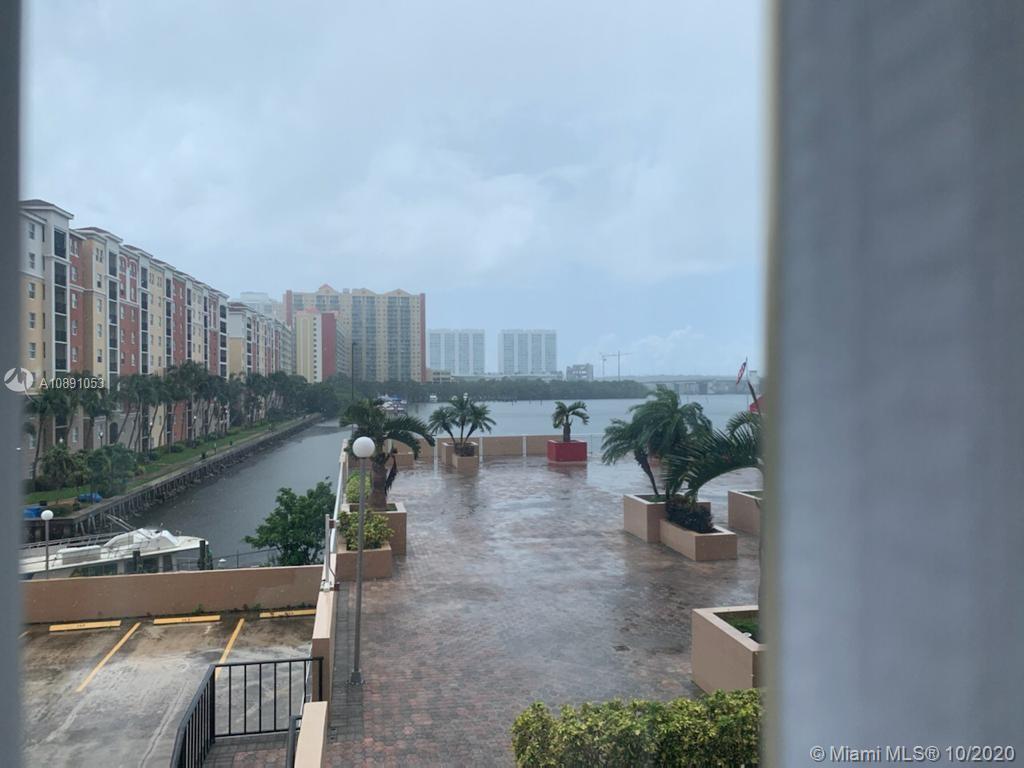 250 174th St, Sunny Isles Beach, Florida 33160, 3 Bedrooms Bedrooms, ,3 BathroomsBathrooms,Residential,Sold,Winston Towers 100,174th St,A10891053