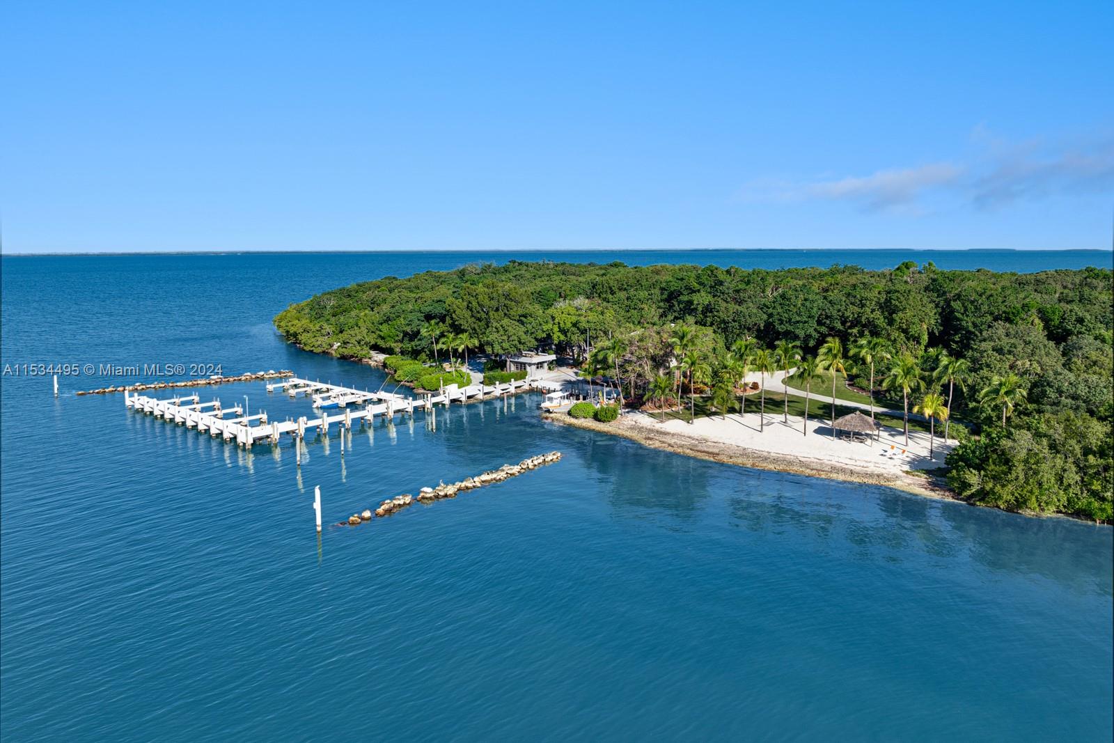 10 Cannon Point, Key Largo, Florida 33037, ,Land/boat Docks,For Sale,Ocean Reef,Cannon Point,A11534495