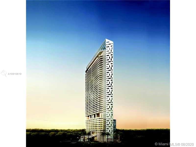 1300 Brickell Bay Dr, Miami, Florida 33131, 3 Bedrooms Bedrooms, ,2 BathroomsBathrooms,Residential,Sold,BRICKELL HOUSE CONDO,Brickell Bay Dr,A10910619