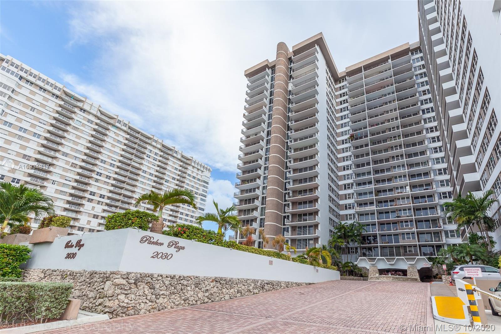 2030 Ocean Dr, Hallandale Beach, Florida 33009, 2 Bedrooms Bedrooms, ,2 BathroomsBathrooms,Residential,Sold,PARKER PLAZA,Ocean Dr,A10934817