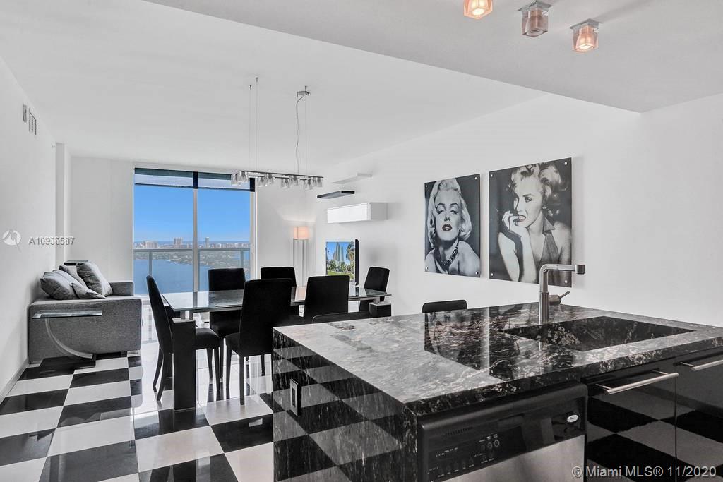 1900 Bayshore Dr, Miami, Florida 33132, 2 Bedrooms Bedrooms, ,2 BathroomsBathrooms,Residential,Sold,QUANTUM ON THE BAY CONDO,Bayshore Dr,A10936587