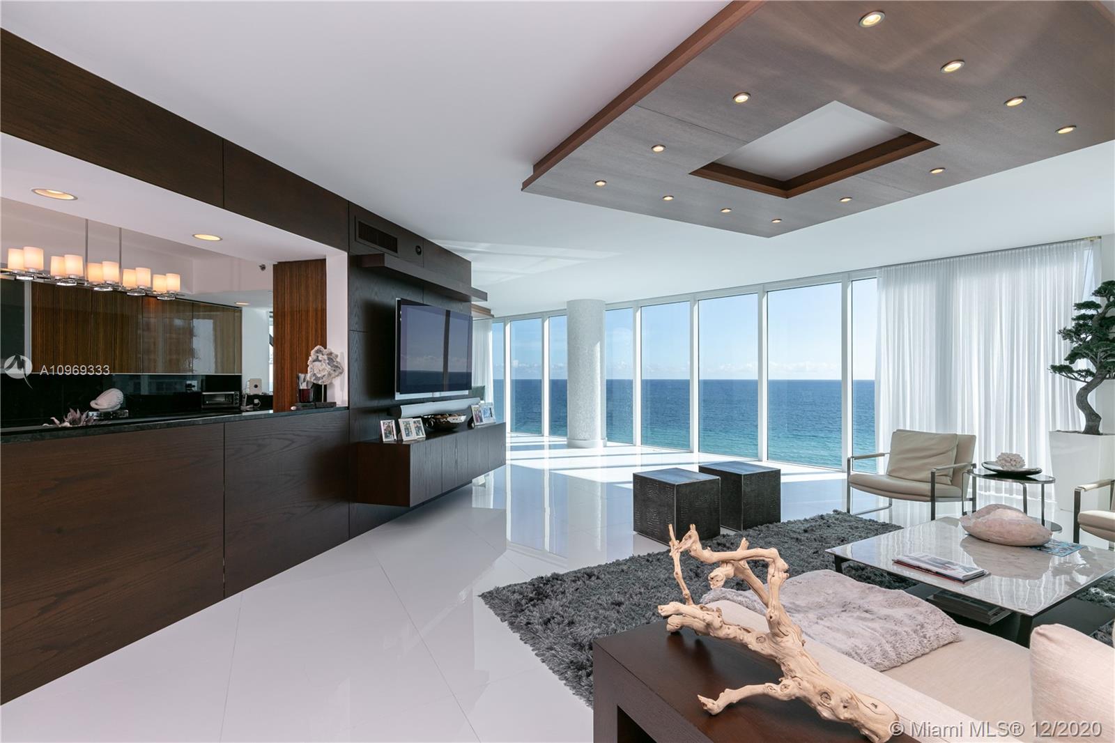 2711 Ocean Dr, Hollywood, Florida 33019, 3 Bedrooms Bedrooms, ,3 BathroomsBathrooms,Residential,Sold,Trump Hollywood,Ocean Dr,A10969333