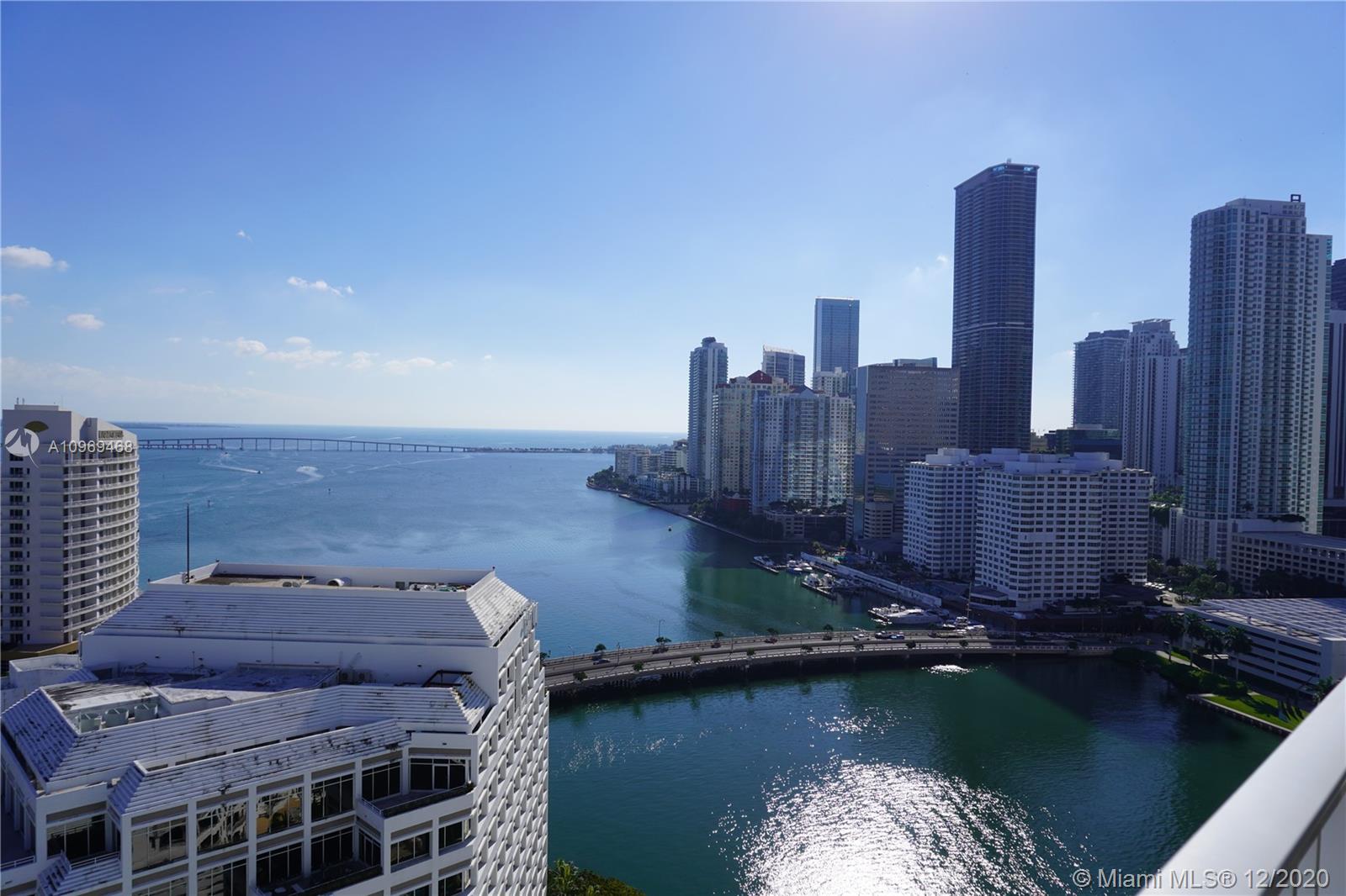 701 Brickell Key Blvd, Miami, Florida 33131, 2 Bedrooms Bedrooms, ,2 BathroomsBathrooms,Residential,Sold,COURVOISIER COURTS,Brickell Key Blvd,A10969468