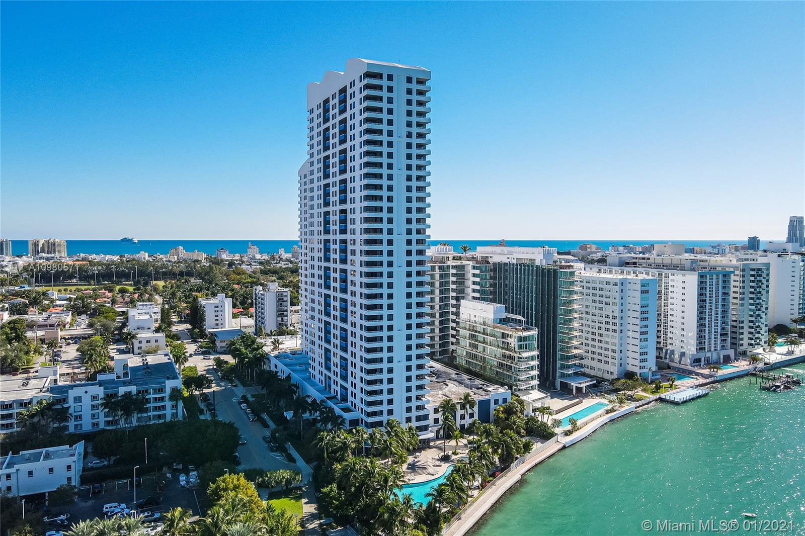 1330 West Ave, Miami Beach, Florida 33139, 2 Bedrooms Bedrooms, ,2 BathroomsBathrooms,Residential,Sold,THE WAVERLY AT SOUTH BEAC,West Ave,A10980571