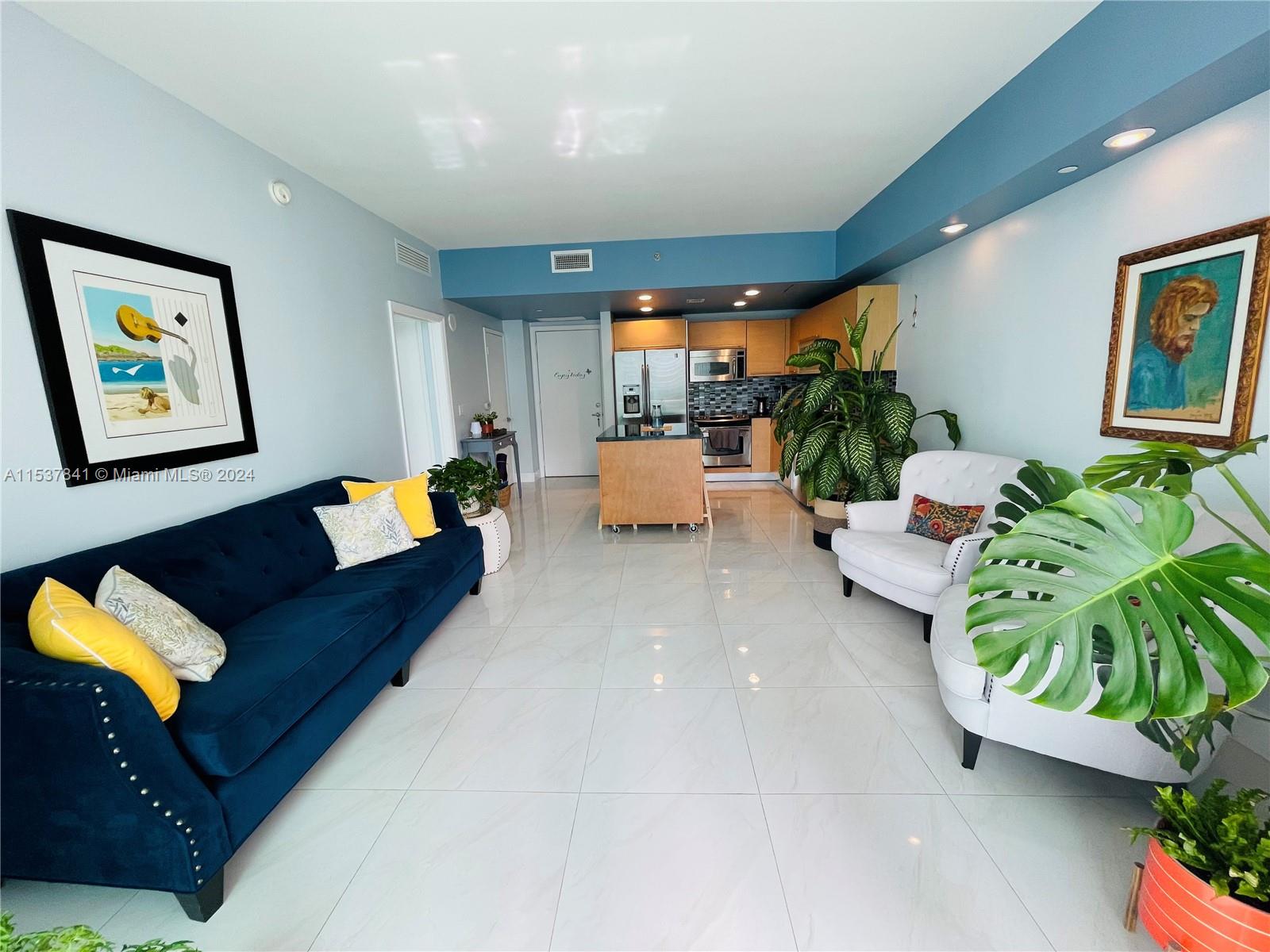 950 Brickell Bay Dr, Miami, Florida 33131, 1 Bedroom Bedrooms, ,1 BathroomBathrooms,Residential Lease,For Rent,THE PLAZA 851 BRICKELL CO,Brickell Bay Dr,A11537841