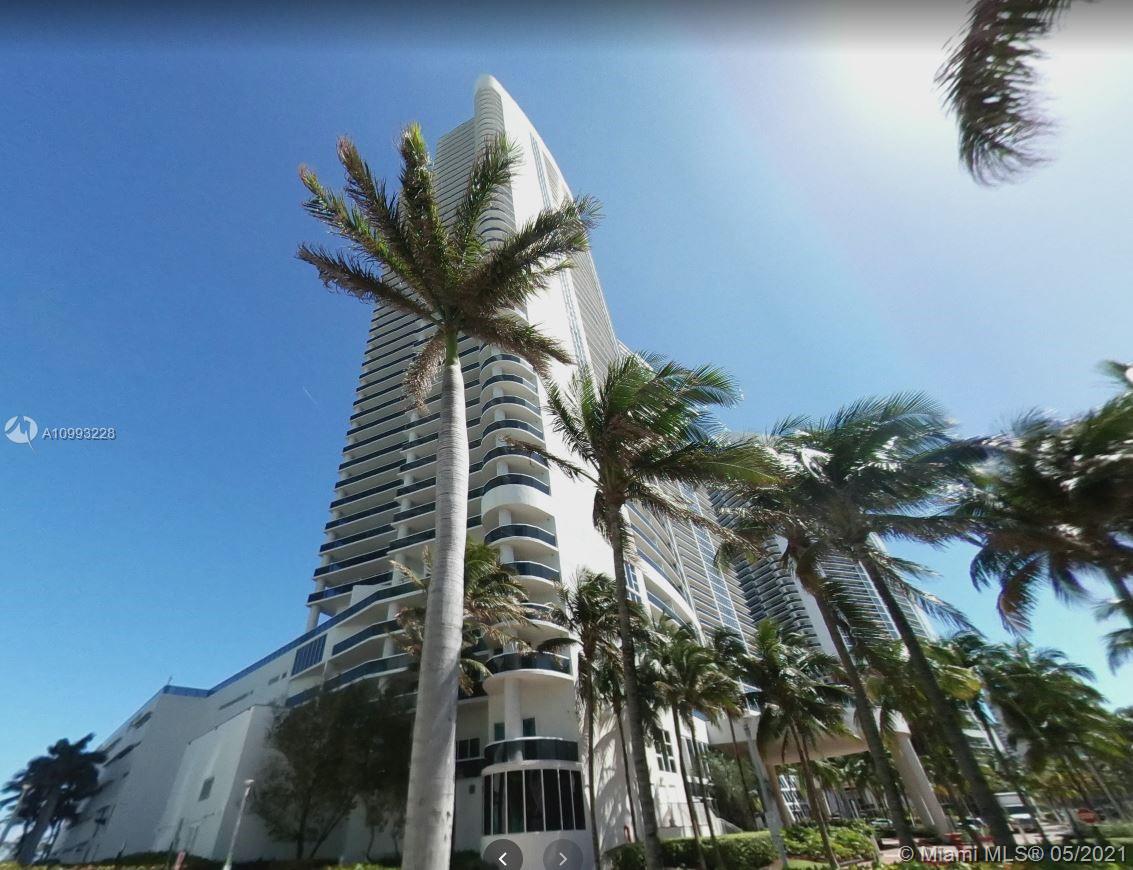 1800 Ocean Dr, Hallandale Beach, Florida 33009, 2 Bedrooms Bedrooms, ,1 BathroomBathrooms,Residential,Sold,BEACH CLUB THREE CONDO,Ocean Dr,A10993228