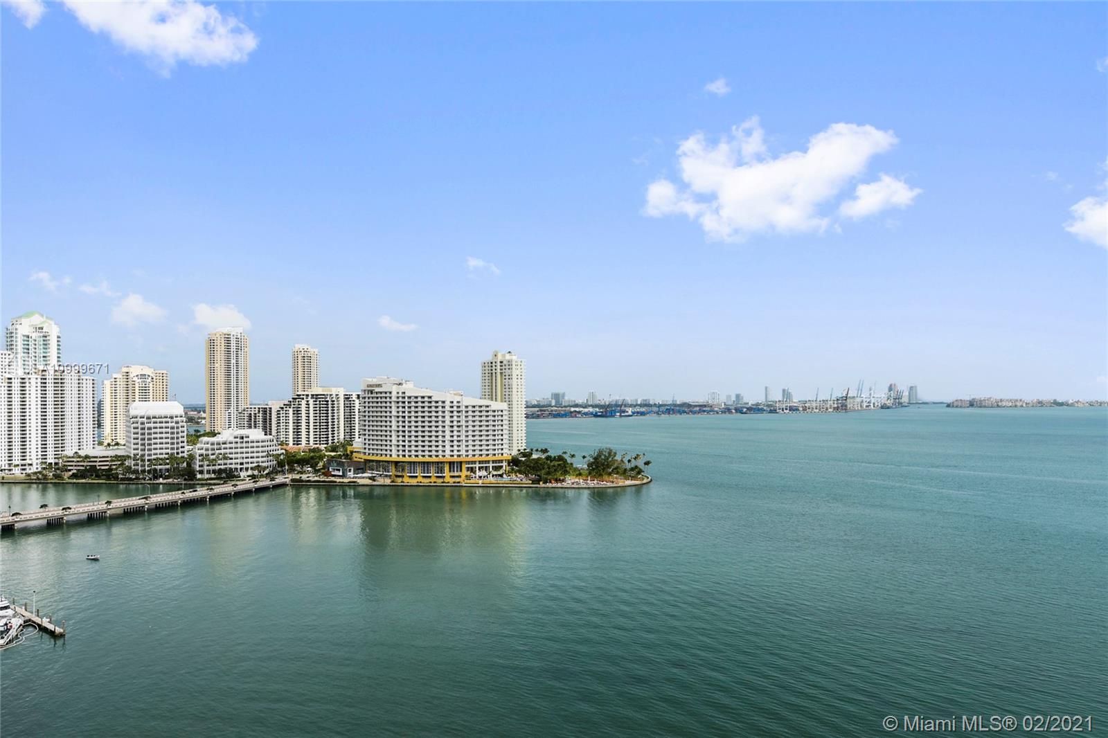 1155 Brickell Bay Dr, Miami, Florida 33131, 2 Bedrooms Bedrooms, ,2 BathroomsBathrooms,Residential,Sold,The Mark,Brickell Bay Dr,A10999671