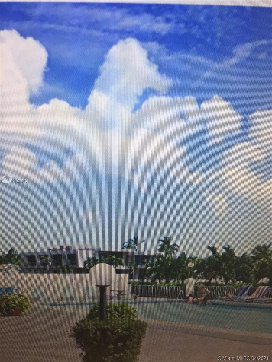 401 Golden Isles Dr, Hallandale Beach, Florida 33009, 1 Bedroom Bedrooms, ,1 BathroomBathrooms,Residential,Sold,Oceanview Towers,Golden Isles Dr,A11023913