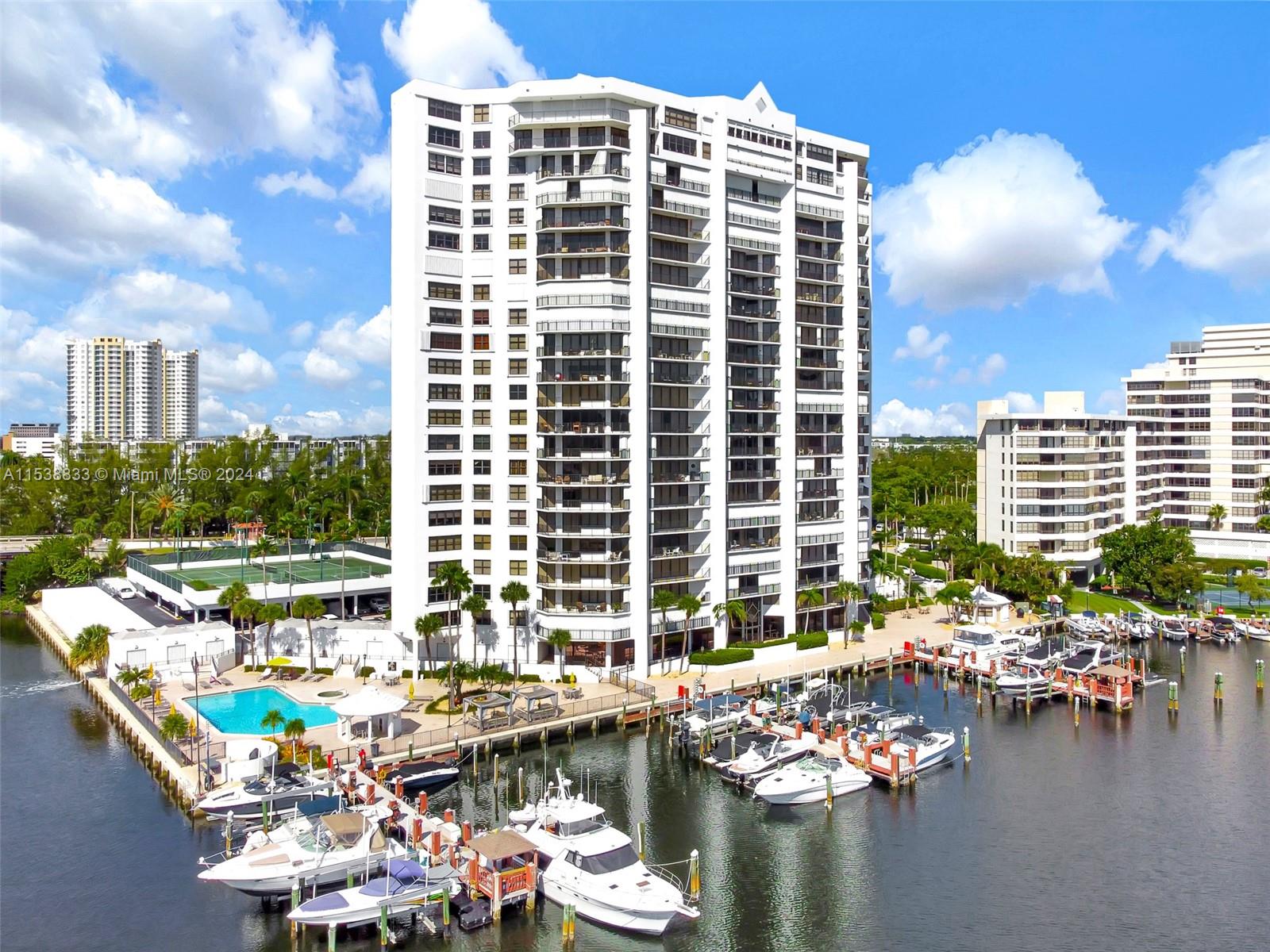 300 Three Islands Blvd, Hallandale Beach, Florida 33009, 2 Bedrooms Bedrooms, ,2 BathroomsBathrooms,Residential,For Sale,ANCHOR BAY CLUB CONDO,Three Islands Blvd,A11538833