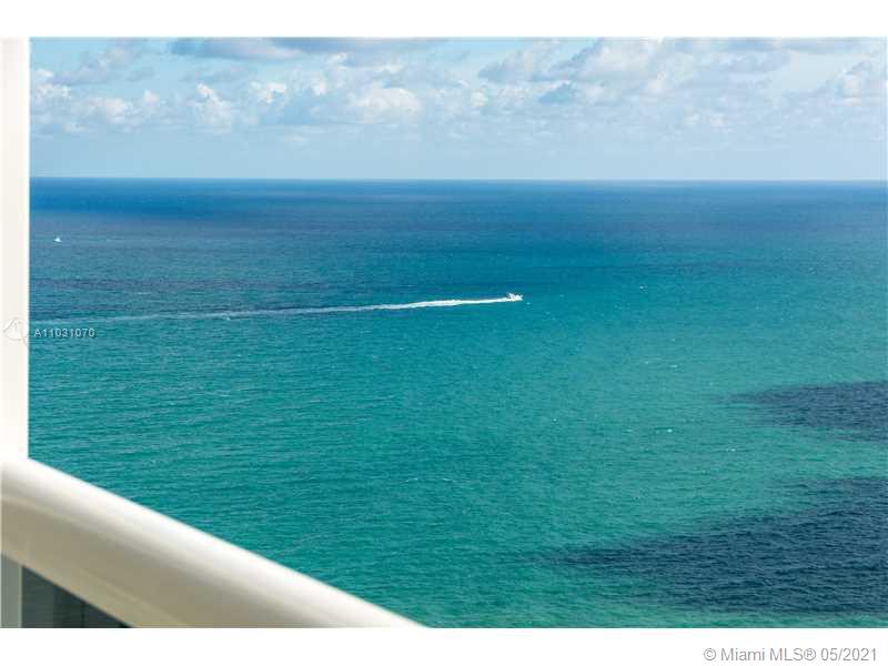 18201 Collins Ave, Sunny Isles Beach, Florida 33160, 3 Bedrooms Bedrooms, ,3 BathroomsBathrooms,Residential,Sold,TRUMP ROYALE CONDO,Collins Ave,A11031070