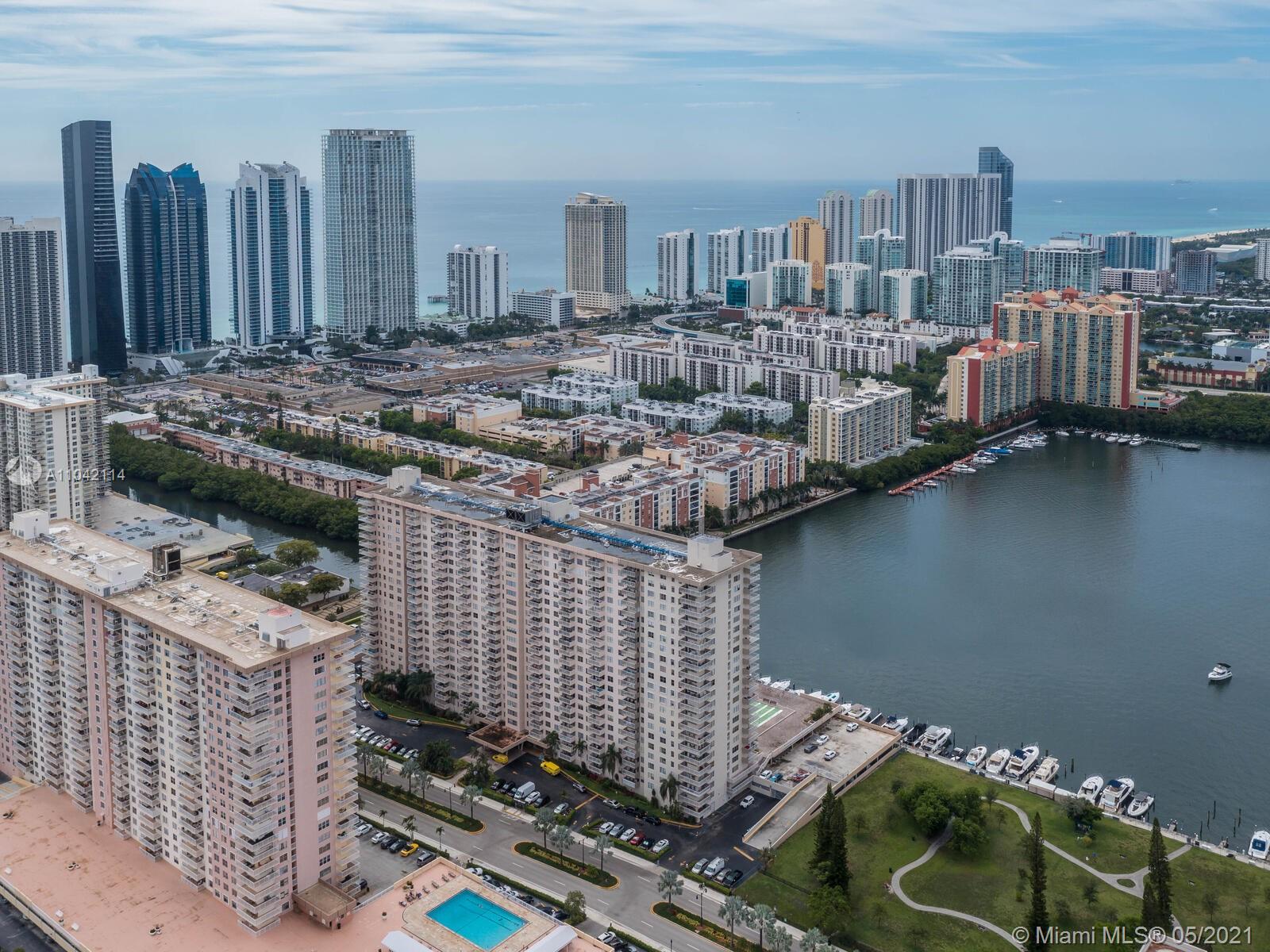 250 174th St, Sunny Isles Beach, Florida 33160, 1 Bedroom Bedrooms, ,1 BathroomBathrooms,Residential,Sold,Winston Towers,174th St,A11042114