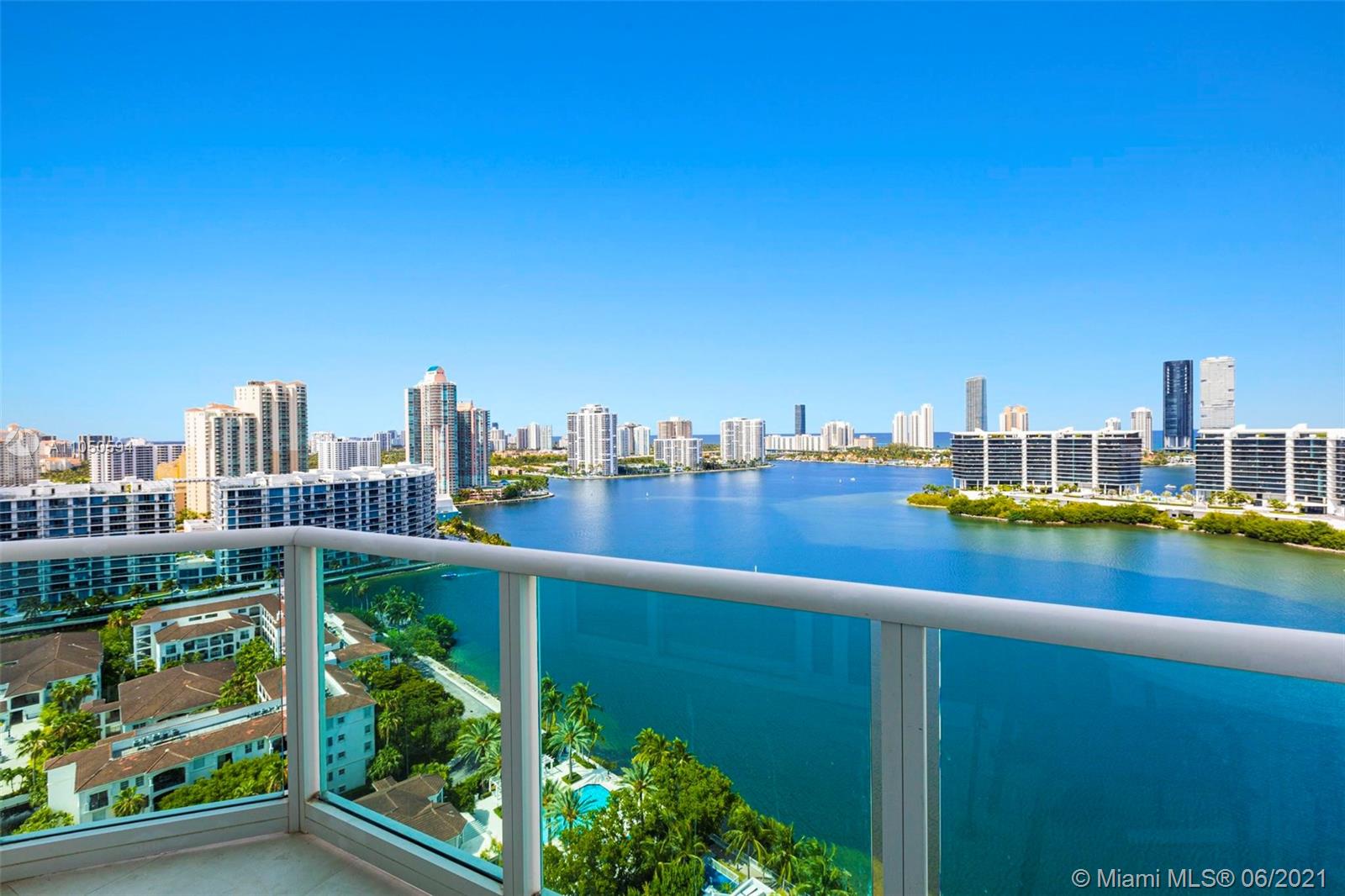 3301 183rd St, Aventura, Florida 33160, 2 Bedrooms Bedrooms, ,2 BathroomsBathrooms,Residential,Sold,PENINSULA II,183rd St,A11050594