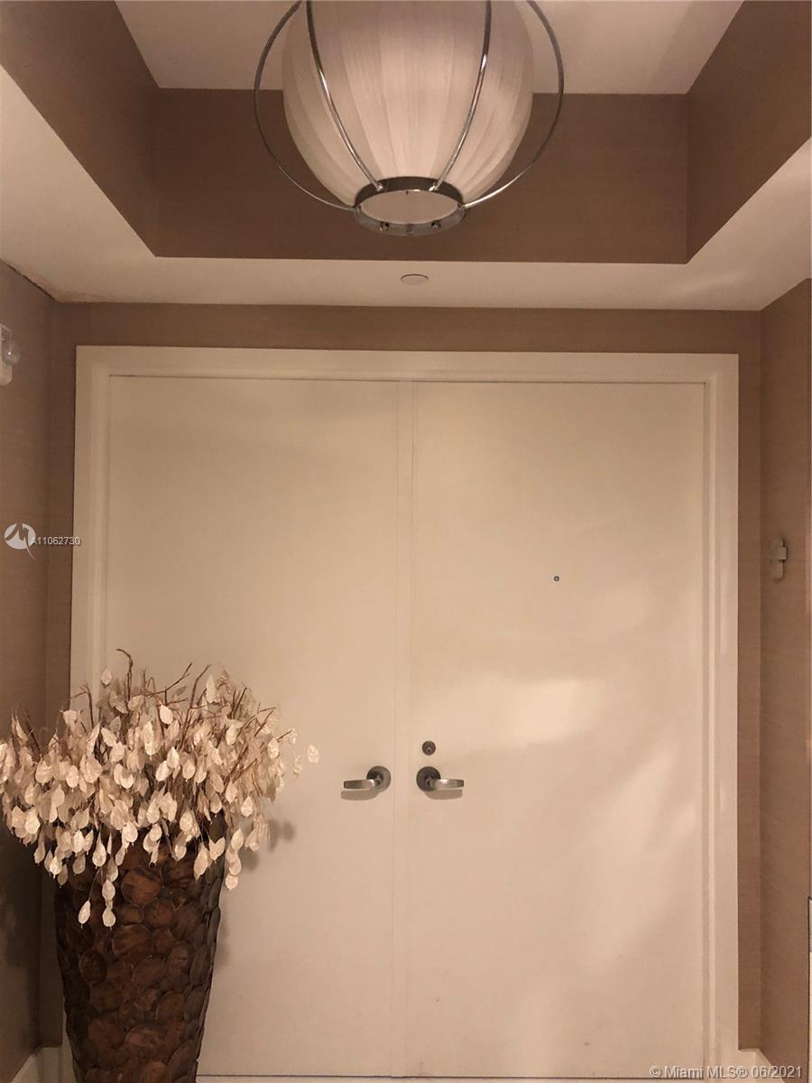 2711 Ocean Dr, Hollywood, Florida 33019, 3 Bedrooms Bedrooms, ,3 BathroomsBathrooms,Residential,Sold,Trump Hollywood,Ocean Dr,A11062730