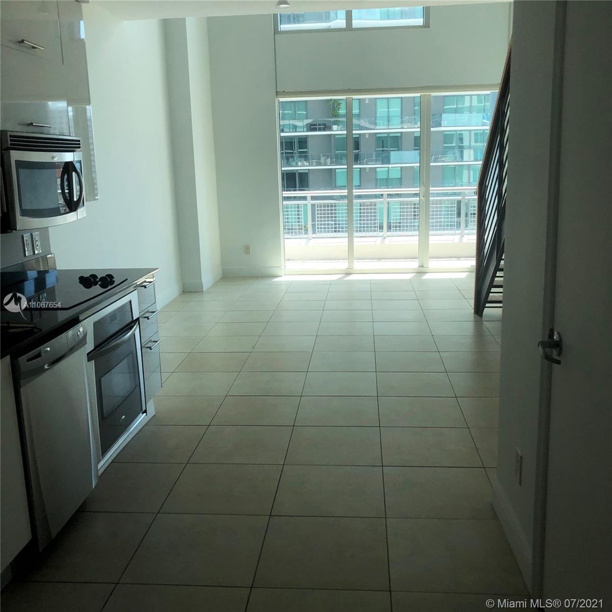 60 13th St, Miami, Florida 33130, 1 Bedroom Bedrooms, ,1 BathroomBathrooms,Residential,Sold,INFINITY AT BRICKELL COND,13th St,A11067654