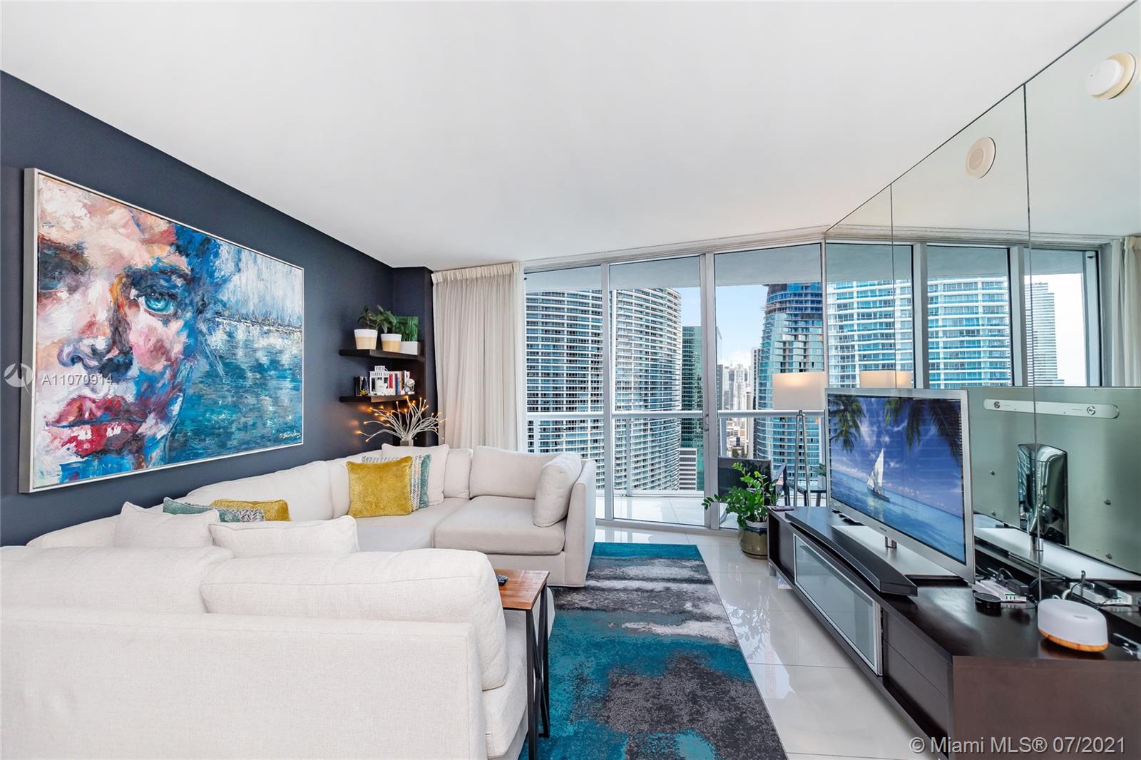 475 Brickell Ave, Miami, Florida 33131, 1 Bedroom Bedrooms, ,1 BathroomBathrooms,Residential,Sold,ICON BRICKELL,Brickell Ave,A11070914