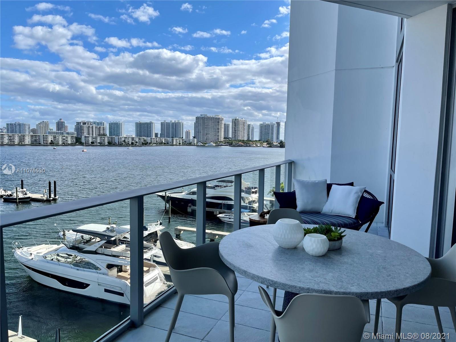 17111 Biscayne Blvd, North Miami Beach, Florida 33160, 2 Bedrooms Bedrooms, ,2 BathroomsBathrooms,Residential,Sold,MARINA PALMS RESERVE,Biscayne Blvd,A11076530