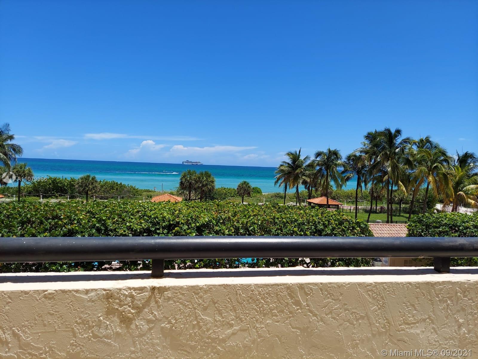 2555 Collins Ave, Miami Beach, Florida 33140, 1 Bedroom Bedrooms, ,1 BathroomBathrooms,Residential,Sold,CLUB ATLANTIS CONDO,Collins Ave,A11079956