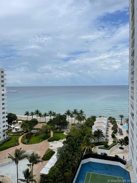 3101 Ocean Dr, Hollywood, Florida 33019, 3 Bedrooms Bedrooms, ,3 BathroomsBathrooms,Residential,Sold,Ocean Palms,Ocean Dr,A11082591