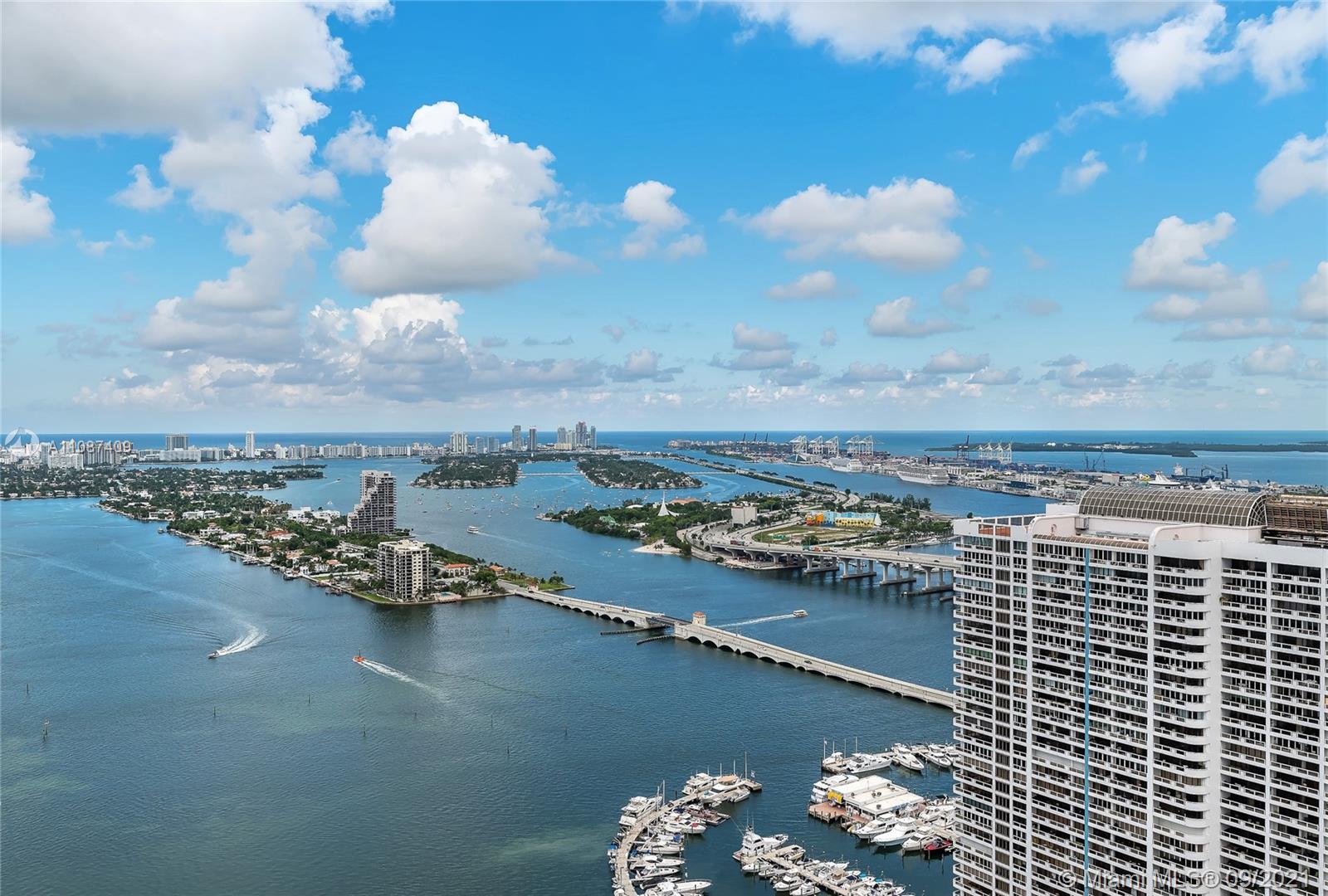 488 18th St, Miami, Florida 33132, 1 Bedroom Bedrooms, ,1 BathroomBathrooms,Residential,Sold,ARIA ON THE BAY CONDO,18th St,A11087409