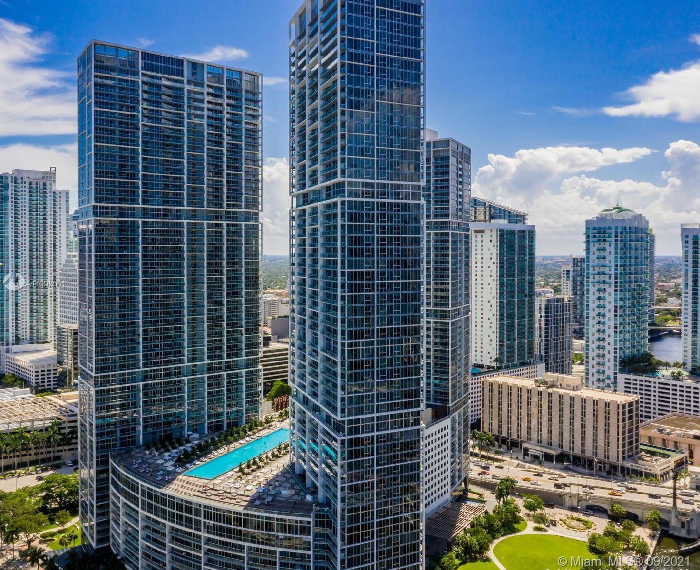 475 Brickell Ave, Miami, Florida 33131, 2 Bedrooms Bedrooms, ,2 BathroomsBathrooms,Residential,Sold,ICONBRICKELL CONDO NO 1,Brickell Ave,A11098551