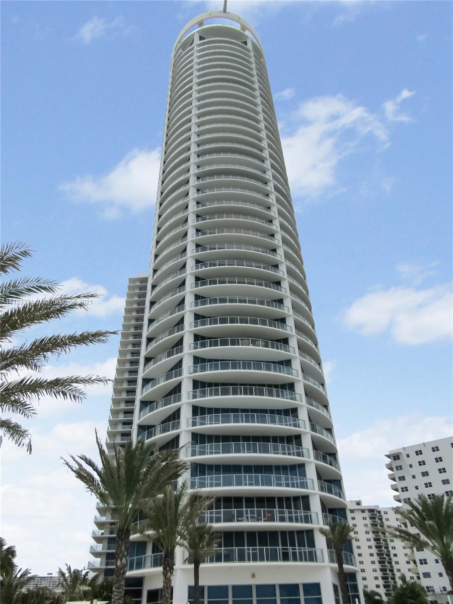3101 Ocean Dr, Hollywood, Florida 33019, 3 Bedrooms Bedrooms, ,3 BathroomsBathrooms,Residential,Sold,OCEAN PALMS CONDO,Ocean Dr,A11123334