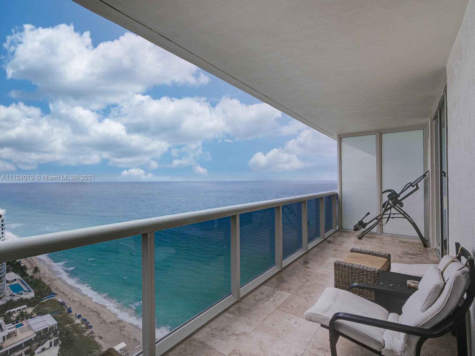 1830 Ocean Dr, Hallandale Beach, Florida 33009, 2 Bedrooms Bedrooms, ,2 BathroomsBathrooms,Residential,Sold,BEACH CLUB TWO,Ocean Dr,A11124019