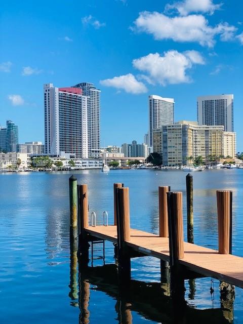 410 Golden Isles Dr, Hallandale Beach, Florida 33009, 2 Bedrooms Bedrooms, ,2 BathroomsBathrooms,Residential,Sold,PARADISE TOWERS,Golden Isles Dr,A11147459