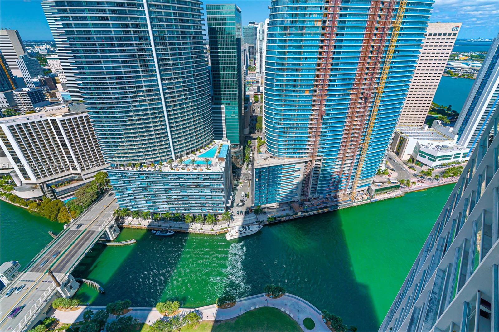 475 Brickell Ave, Miami, Florida 33131, ,1 BathroomBathrooms,Residential,Sold,ICONBRICKELL CONDO NO 1,Brickell Ave,A11154138