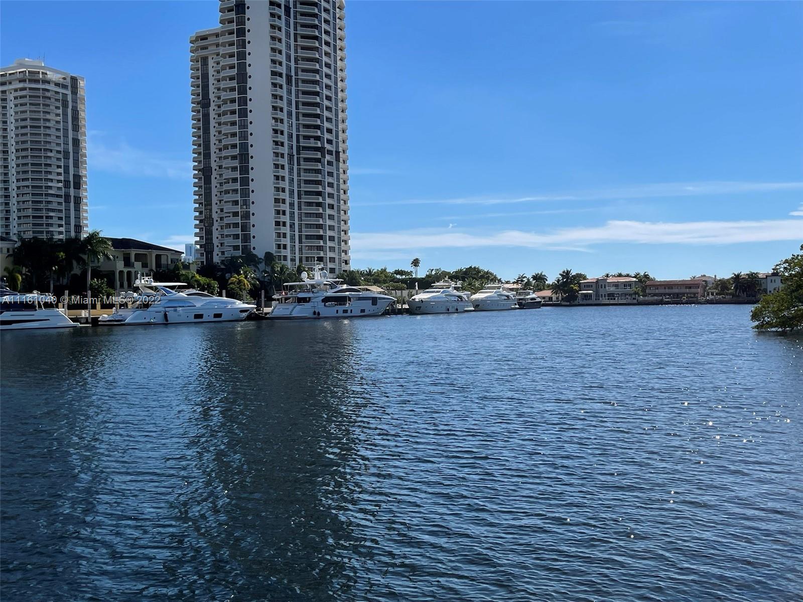2980 Point East Dr, Aventura, Florida 33160, 2 Bedrooms Bedrooms, ,2 BathroomsBathrooms,Residential,Sold,Point East,Point East Dr,A11161040