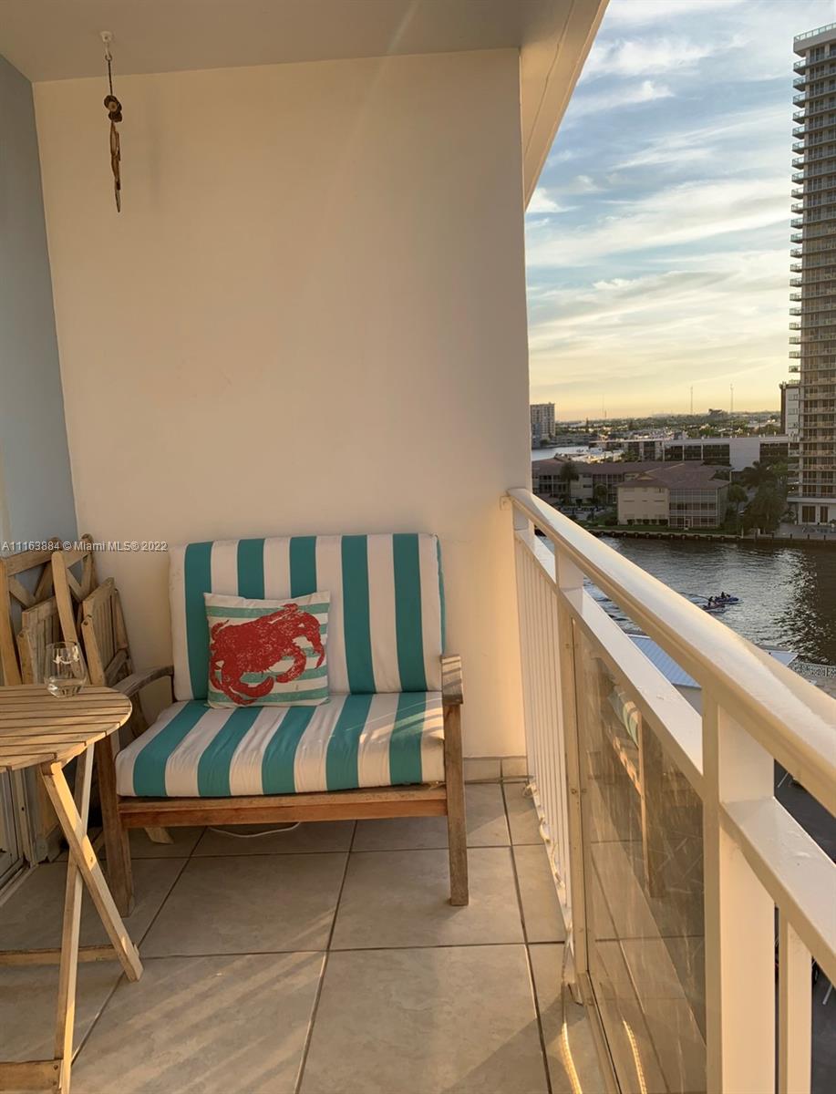 1801 Ocean Dr, Hallandale Beach, Florida 33009, 1 Bedroom Bedrooms, ,1 BathroomBathrooms,Residential,Sold,Imperial Towers North,Ocean Dr,A11163884