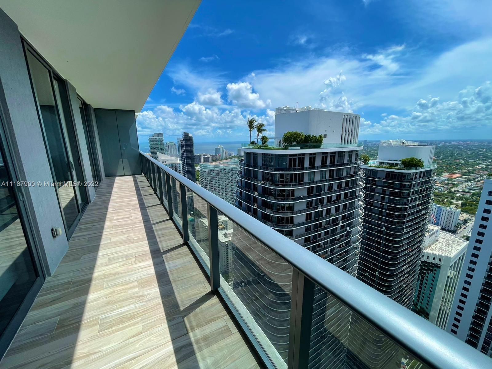 801 Miami Avenue, Miami, Florida 33130, 2 Bedrooms Bedrooms, ,2 BathroomsBathrooms,Residential,Sold,SLS LUX,Miami Avenue,A11187900